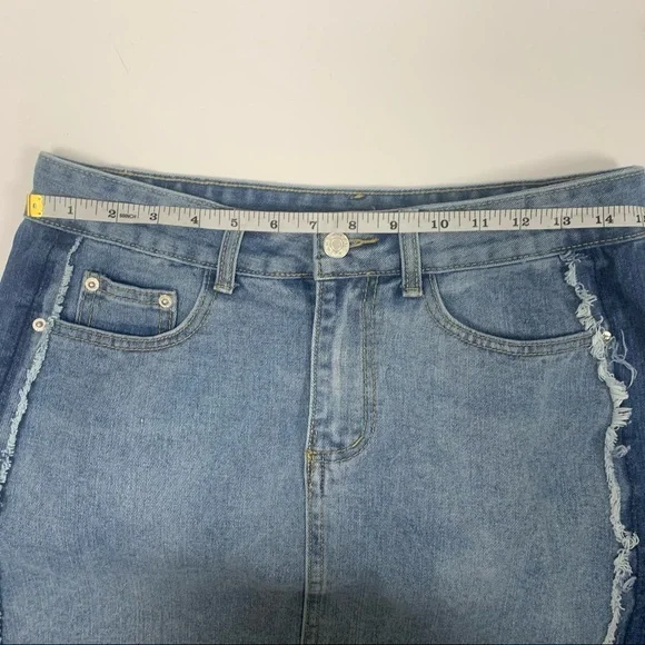 CHELSEA & VIOLET 2 TONED JEAN SKIRT - Picture 7 of 9